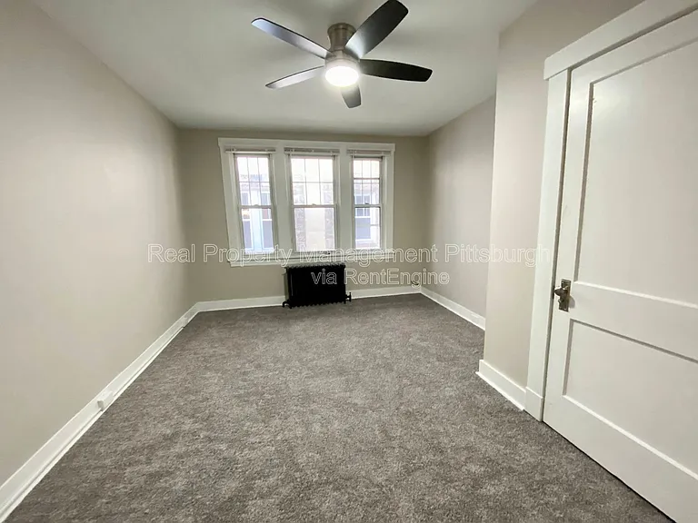 5735 Phillips Ave #2 — Photo 6