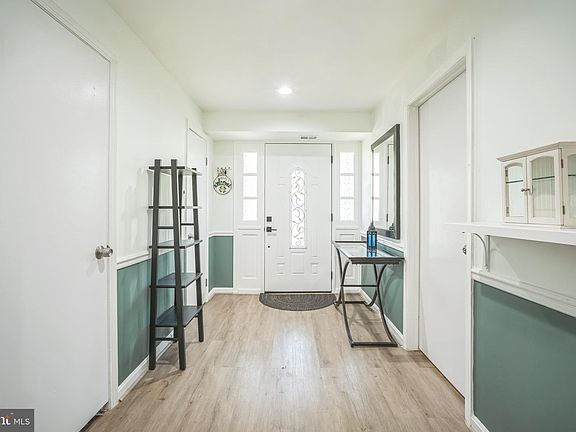 4th image of 4311 Birchlake Ct