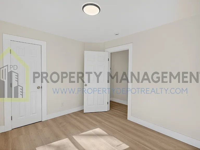 2519 Freeport Blvd #4 — Photo 13