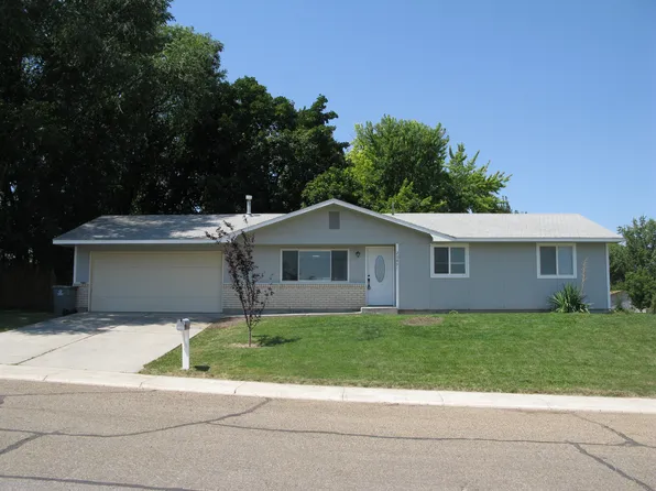 20851 Sequoia Pl, Greenleaf, ID 83626