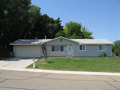 20851 Sequoia Pl Photo 1