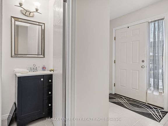 4th image of 1199 Hamilton Rd #58