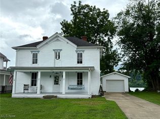907 Park Ave, Matamoras, OH 45767