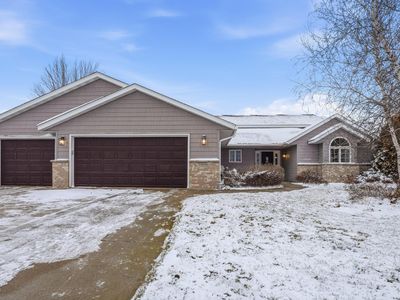 1705 Vale Ct, Faribault, MN, 55021