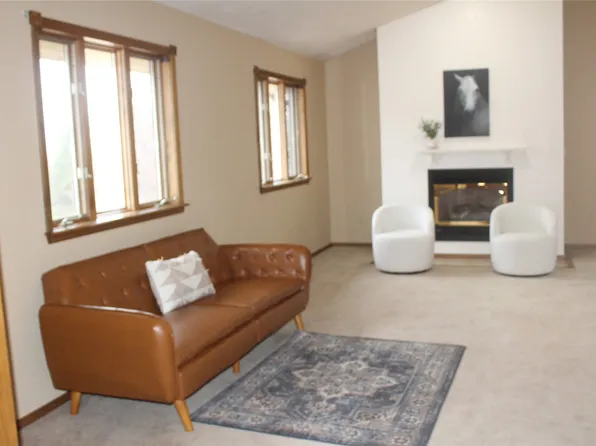 111 Fairway Dr, Missoula, MT 59803