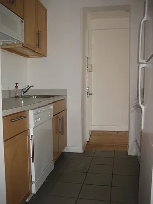 Rented by Brick Real Estate | media 9