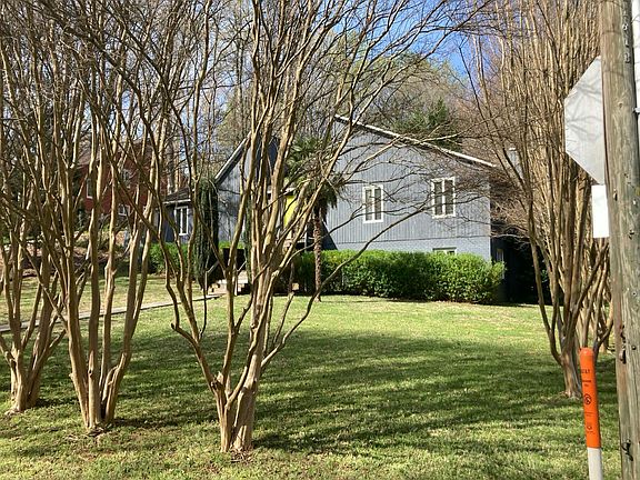 4th image of 1505 Bearhollow Rd