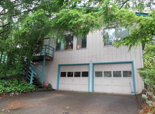3 Bedroom Duplex ~ Close to Timberhill ~ Pet Friendly, Corvallis, OR 97330