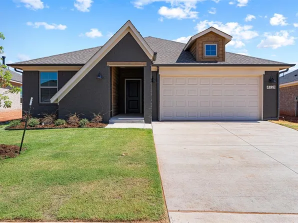 4724 Elkmont Ln, Edmond, OK 73003