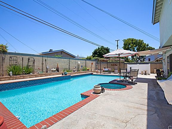 4th image of 12782 Topaz St