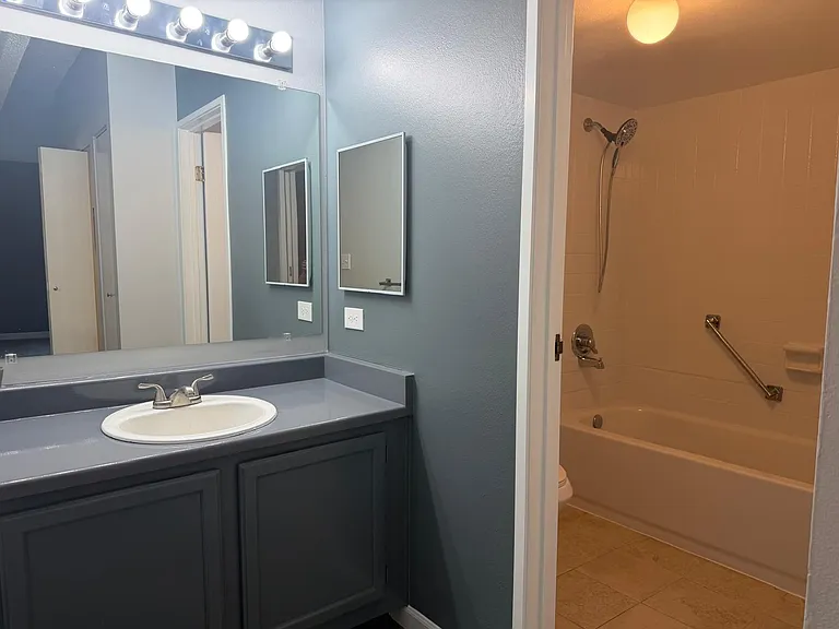 1011 S Ironton St #403 — Photo 17
