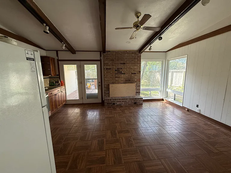 11907 Barrington Way — Photo 7