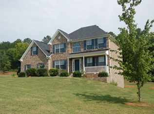 141 Kiara Ln, Stockbridge, GA 30281