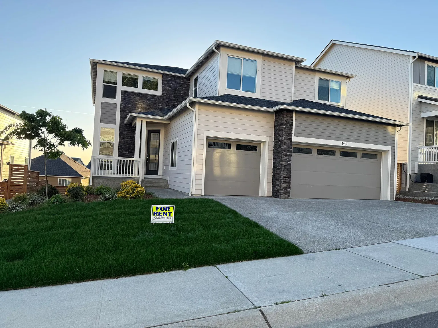 6 bed, 4600 sqft, $4,800 — Photo 1