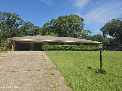 11391 Pine Dr, Gulfport, MS, 39503