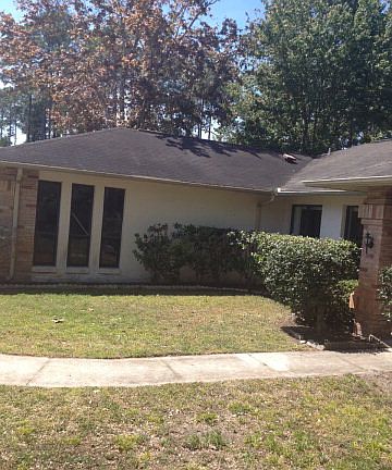 4th image of 99 Beacon Mill Ln