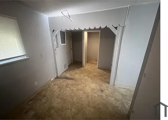 2 bed, 700 sqft, $995 — Photo 3