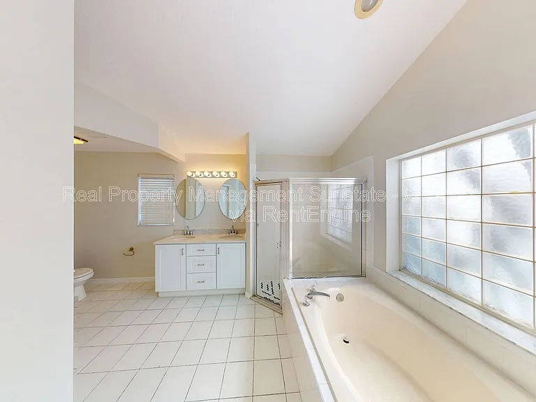 5662 Rywood Dr — Photo 18