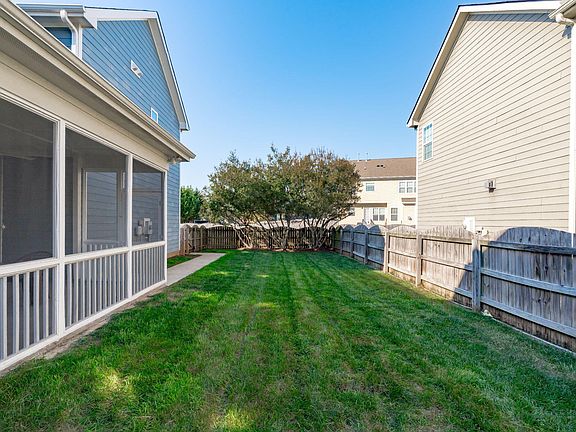 2nd image of 1432 Palace Garden Way