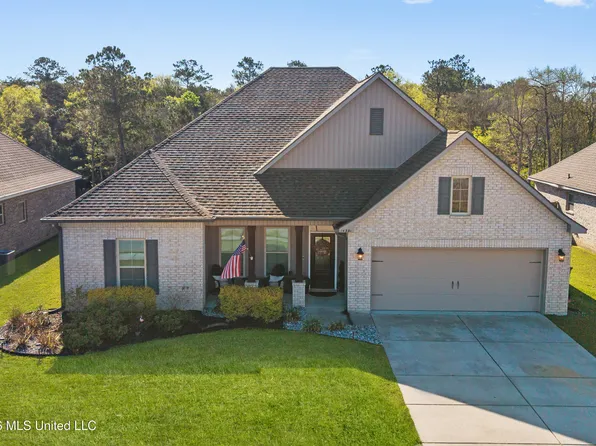 14391 Viola Way, Diberville, MS 39540