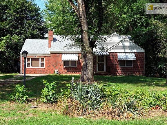 3rd image of 5214 Yecker Ave