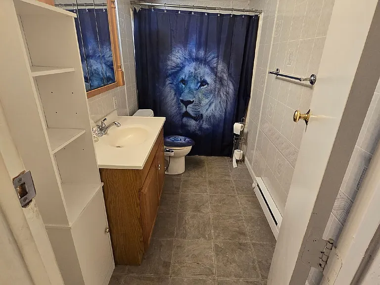 5666 Germantown Rd — Photo 3