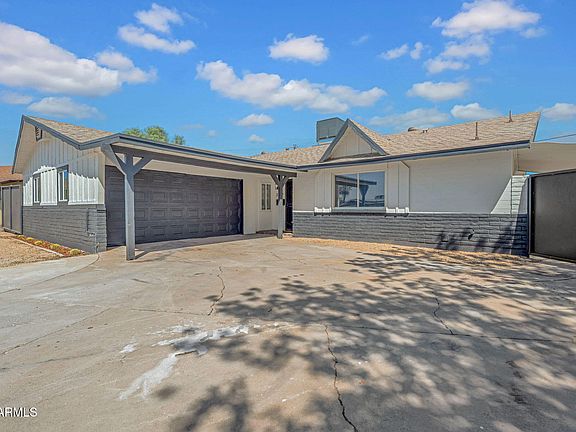 3rd image of 3117 W PERSHING Avenue