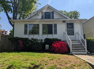 28 Magnolia Ave, Norwalk, CT 06850
