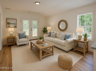 323 Rustic Rd, SATSUMA, FL 32189