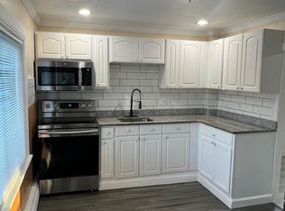 50 Union St #2FL, Methuen, MA 01844