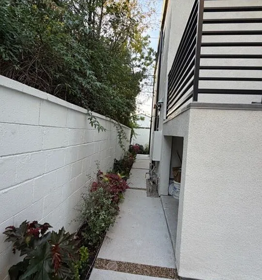 5191 Lindley Ave — Photo 37