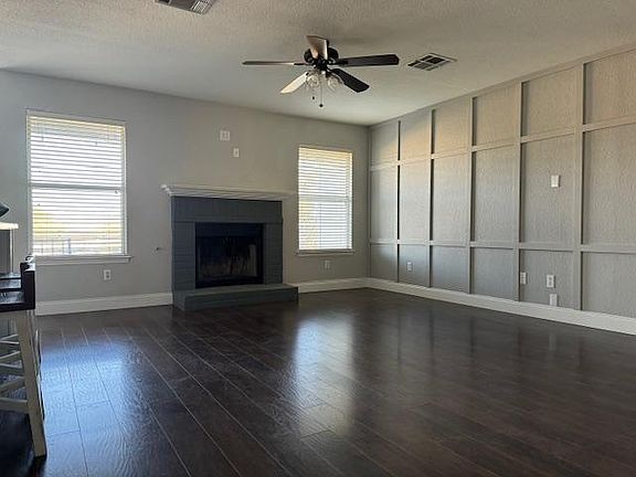 2nd image of 1507 Woodstone N
