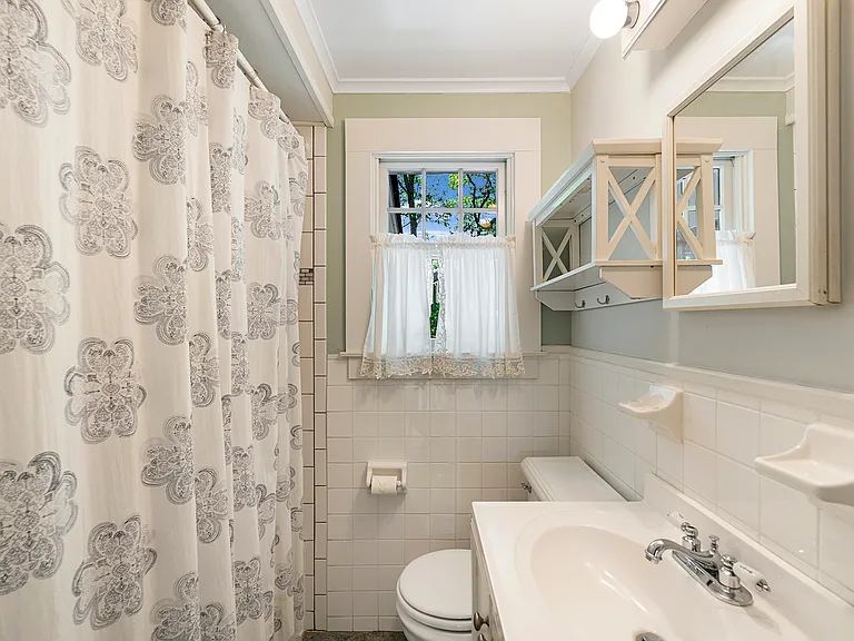 3580 Noyac Rd — Photo 11