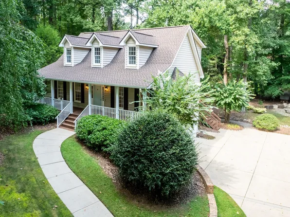 300 Cardinal Crest Ln, Wake Forest, NC 27587