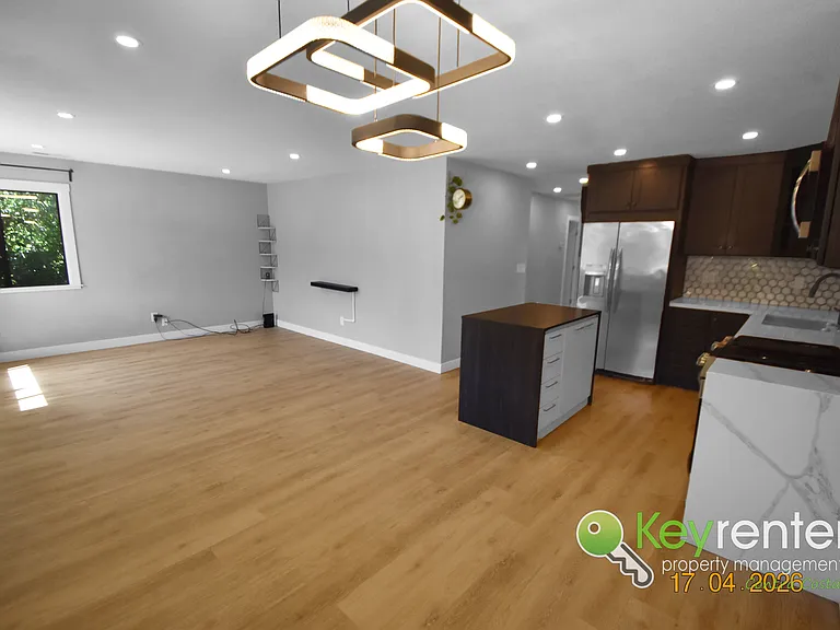5127 Red Oak Dr — Photo 8