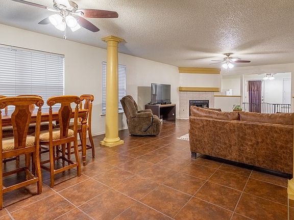 2nd image of 3920 Elderica Ct