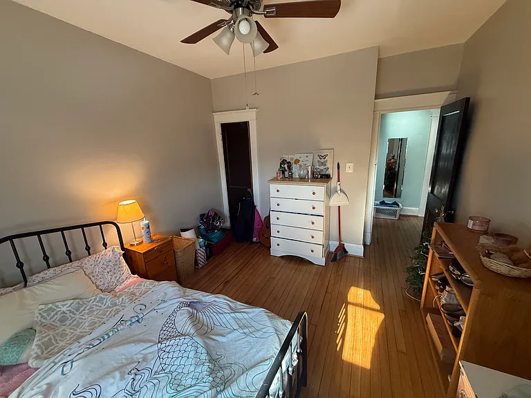 1349 W 41st St #1 — Photo 6