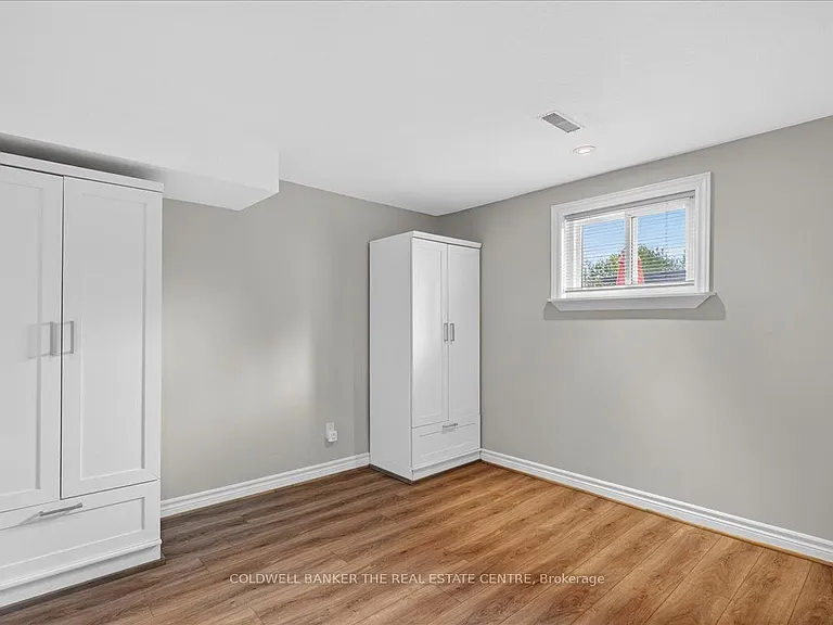 117 Bolton Ave — Photo 4
