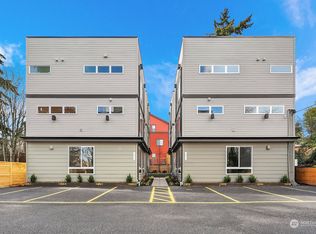 11313 B Corliss Ave N, Seattle, WA
