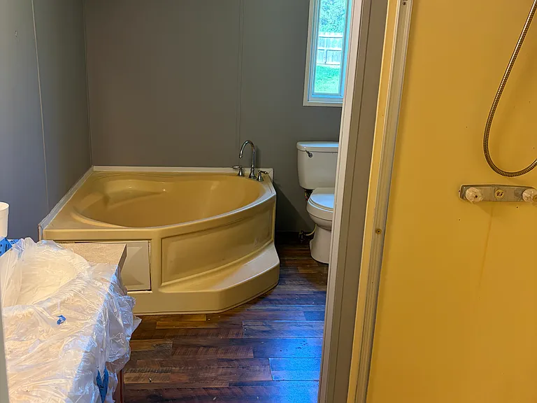 1200 S Birch St — Photo 5