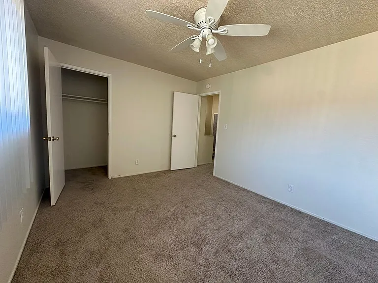 647 Military E — Photo 12