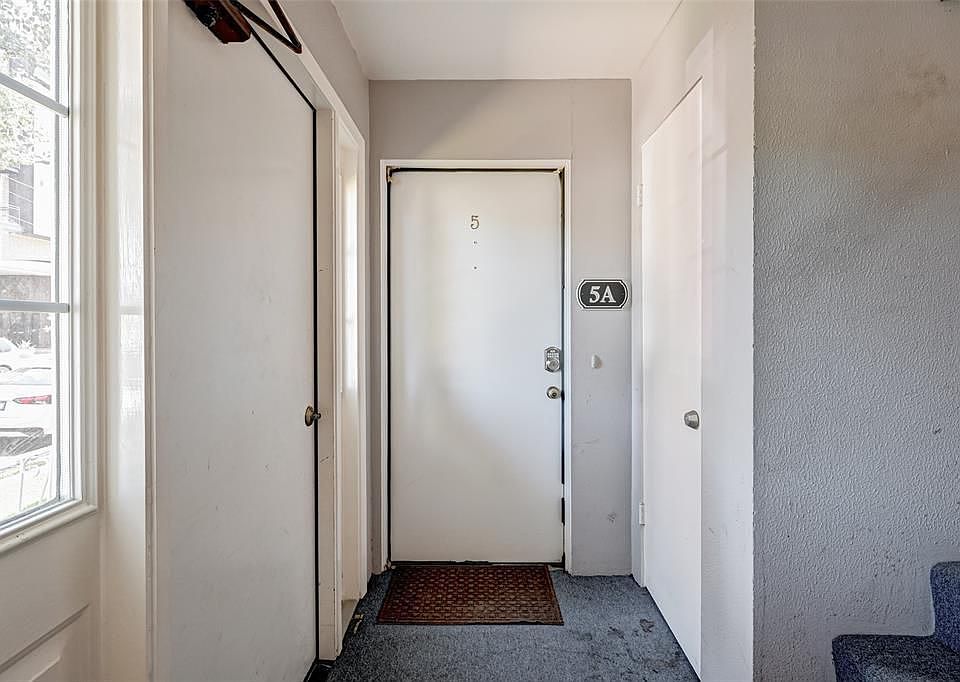 1st image of 5863 Inwood Dr APT 5