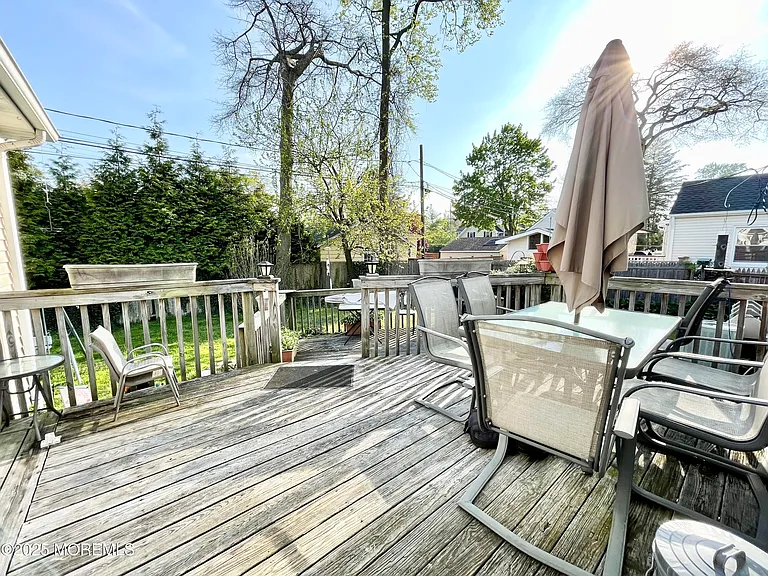 612 Myrtle Ave — Photo 9