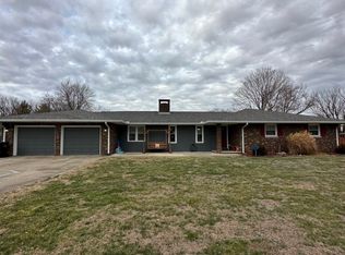 967 E Ruth St, Sullivan, IN 47882