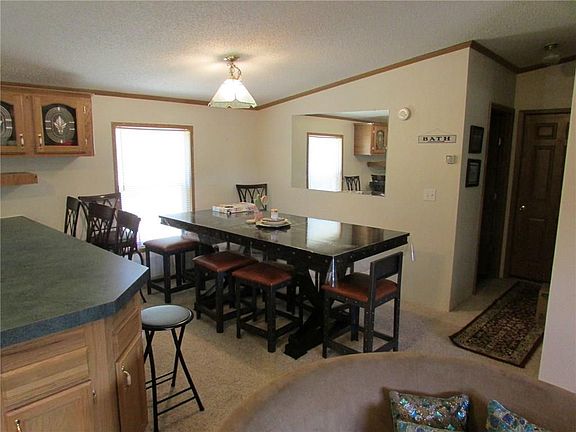3rd image of 564 Overland Cir