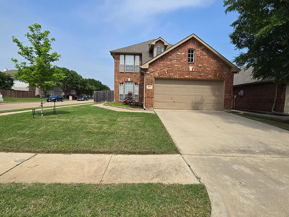 5317 Vestia Dr
