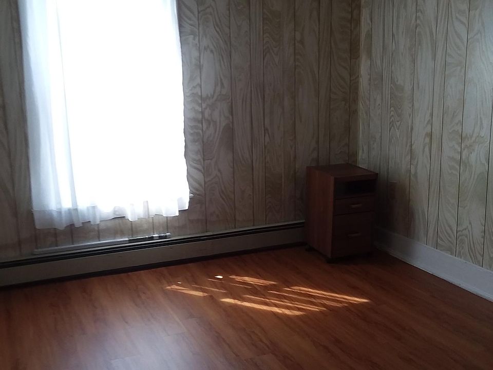 149 E Main St, Bloomsburg, PA 17815 Zillow