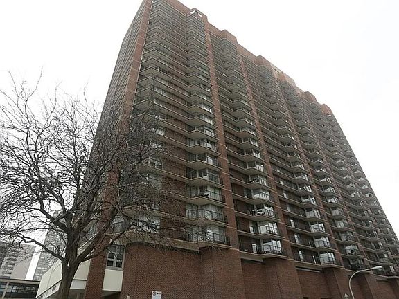 2nd image of 4170 N Marine Dr APT 4D