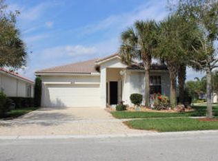 9563 Sandpiper Ln, West Palm Beach, FL 33411