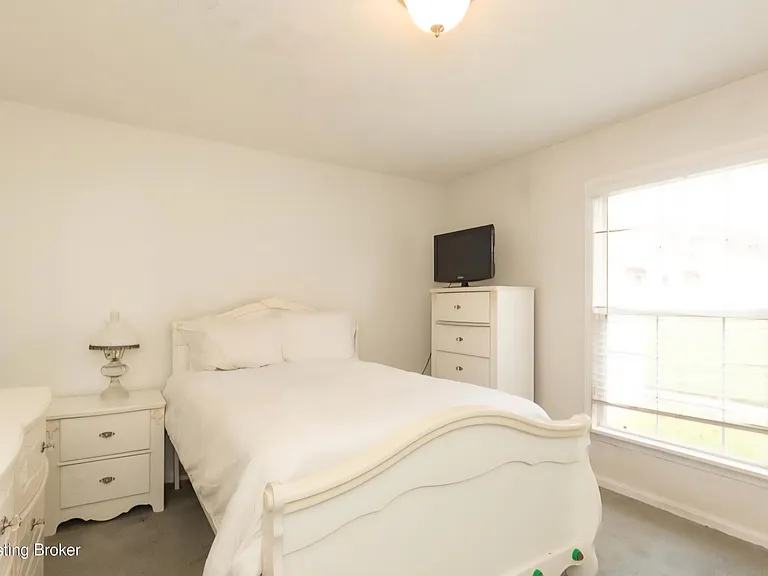 1259 Westlynne Way #4 — Photo 9
